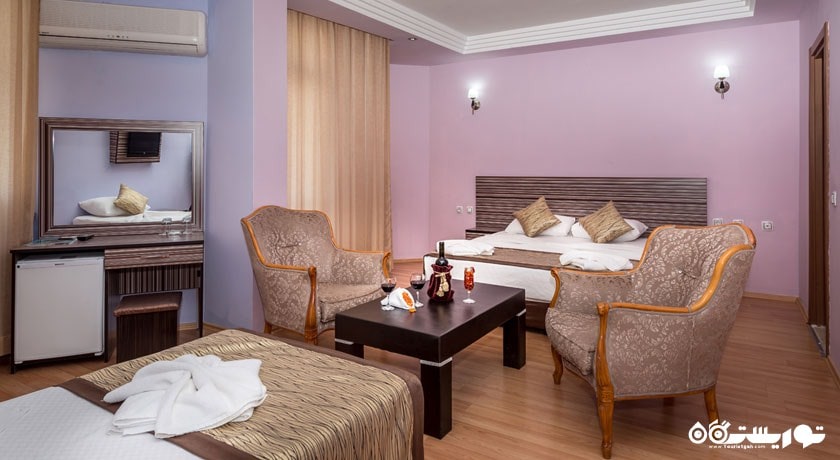 محوطه نشیمن اتاق تریپل